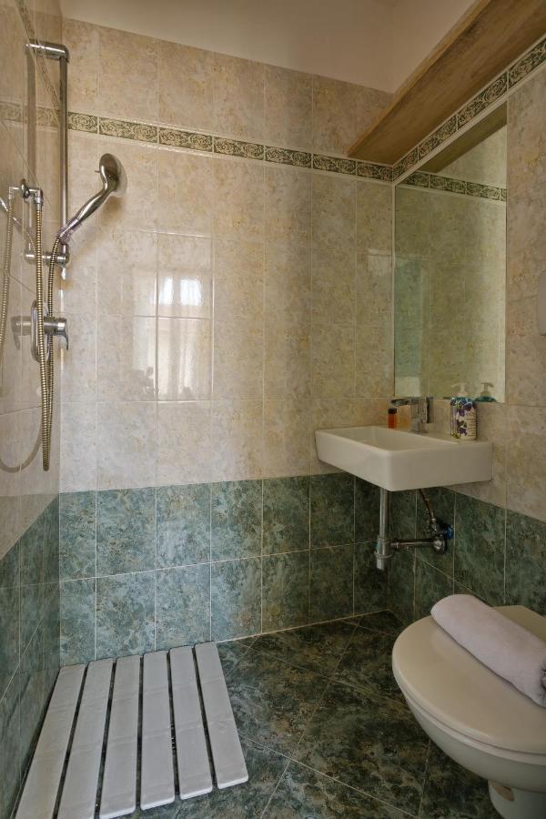 Jade Bed and breakfast